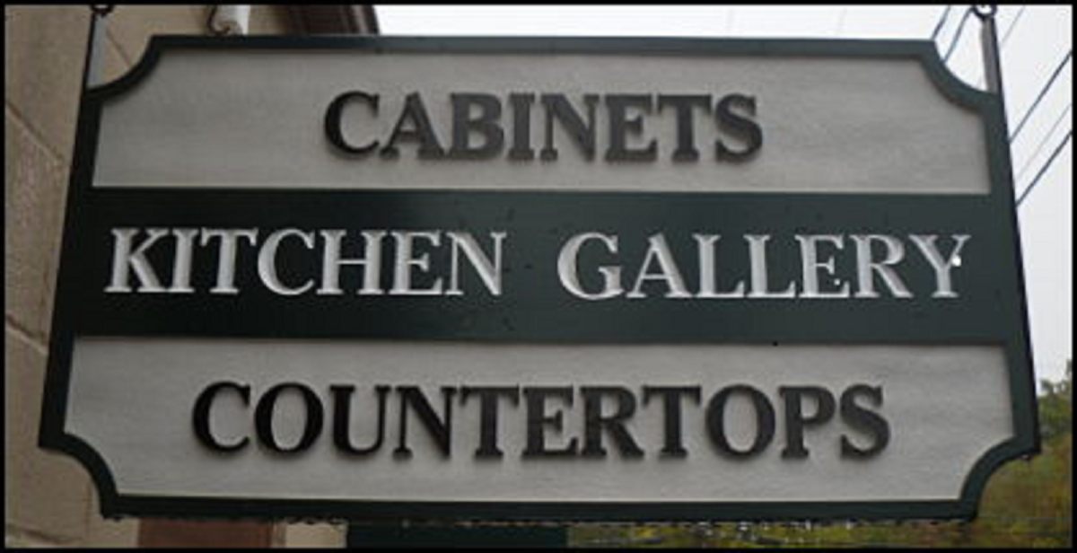 KITCHEN GALLERY