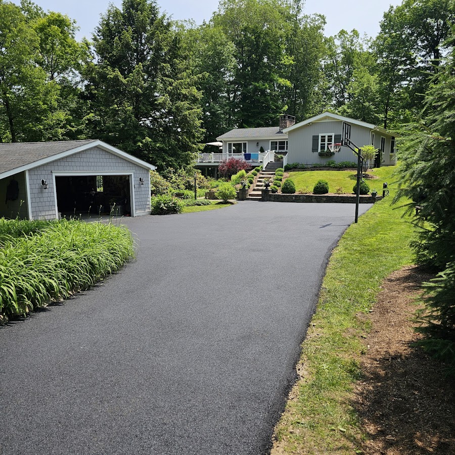 DaCosta Construction Inc. Paving Contractor in Danbury, CT photo