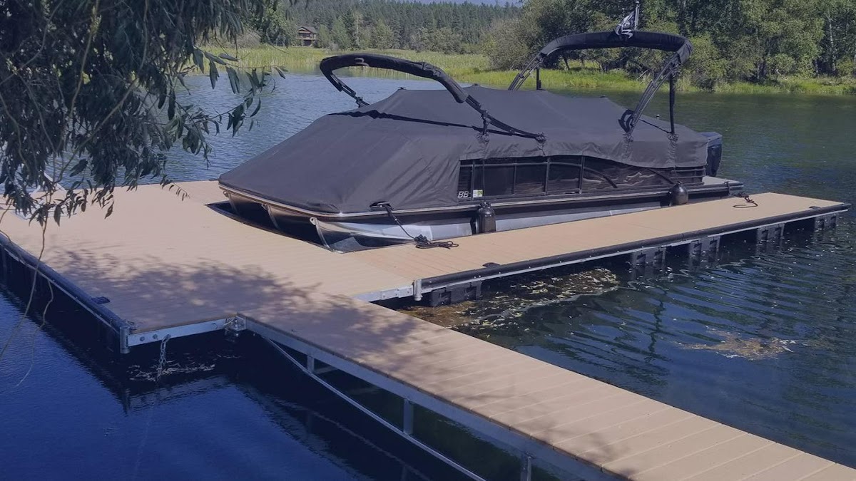 Glacier Dock & Deck photo