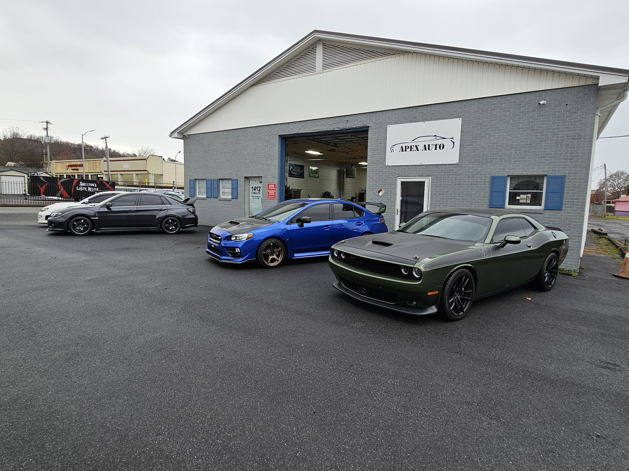 Apex Auto Auto Repair Shop in Johnson City, TN photo