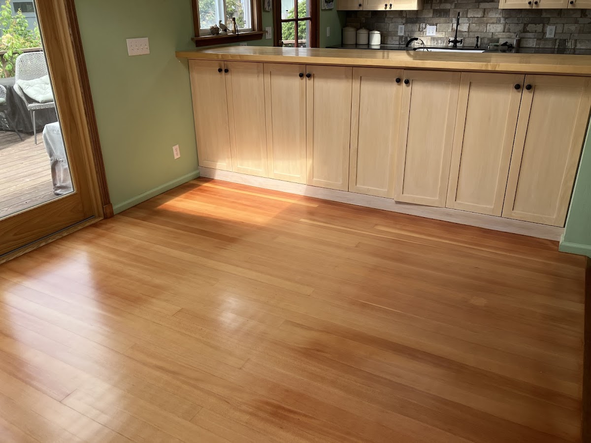 Oak Hardwood Floor Refinishing photo