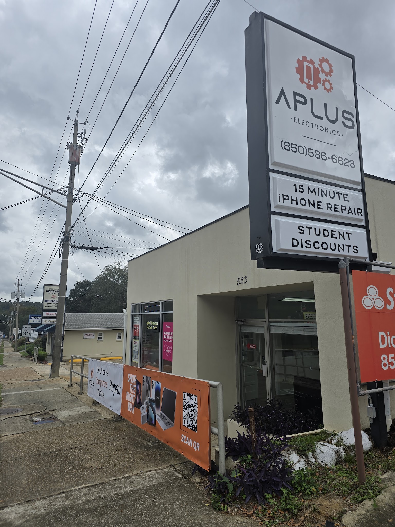 A Plus Electronics Phone Repair Service in Tallahassee, FL photo