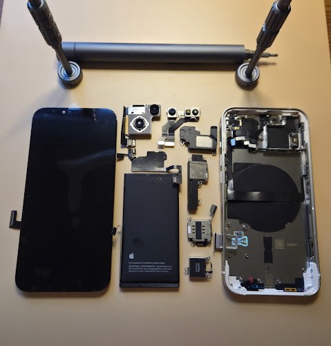 Seminole iRepair - Phone & Tablet Repair Mobile Phone Repair Shop in Tallahassee, FL photo
