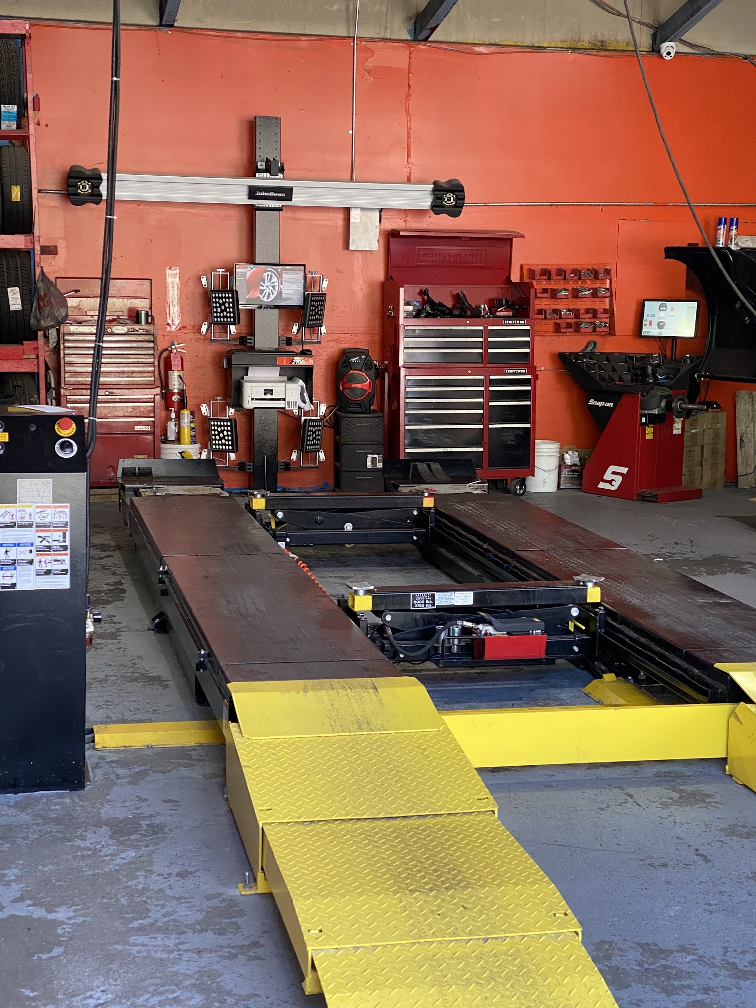 J&C Express Tire Shop gallery photo