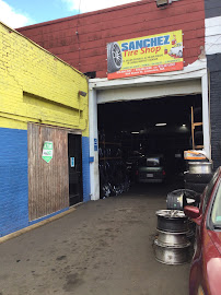 Sanchez Tire Shop gallery photo