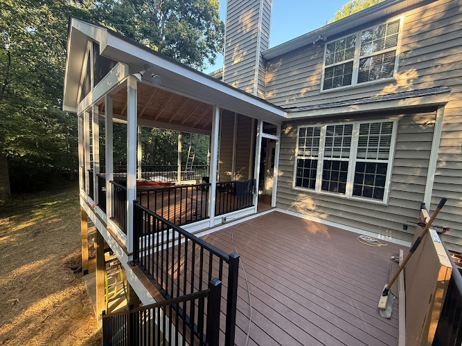 Decks by DAK Construction Deck Builder in Palmyra, VA photo