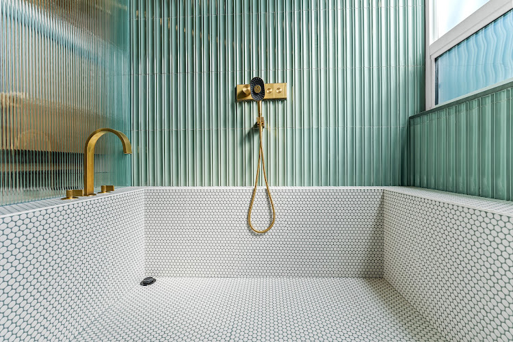 Solid Kitchen & Bath Bathroom Remodeler in Bothell, WA photo