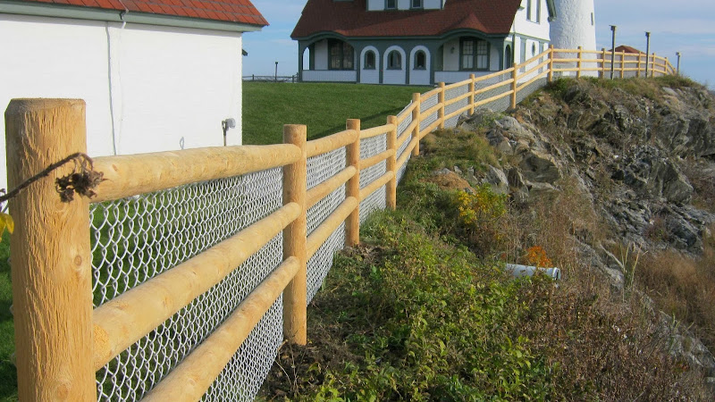 Main Line Fence Co Fence Contractor in Cumberland, ME photo