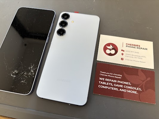 Gallery photo for Cherries Phone Repair in Edmond, OK