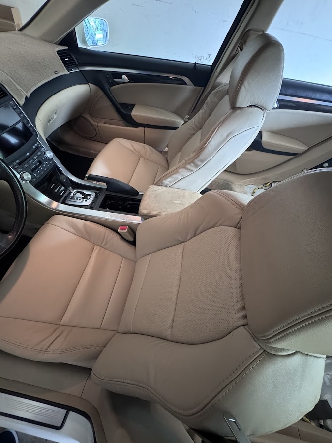 Business photo for Grady's Automotive Upholstery in North Charleston, SC