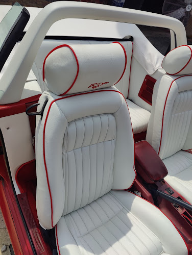 Convertible Top Specialist Auto Upholsterer in Rock Hill, SC photo