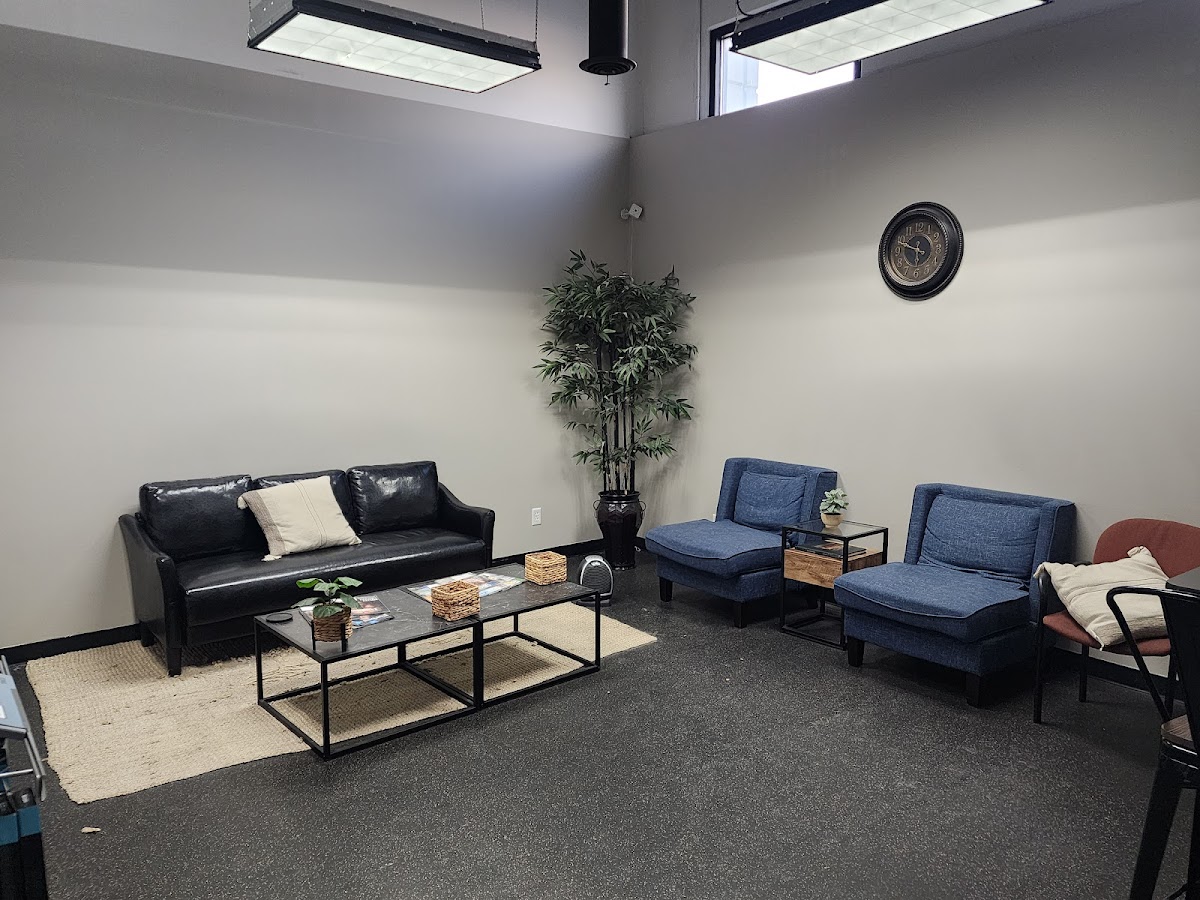 Precision Auto Glass - Layton Auto Glass Shop in Layton, UT photo