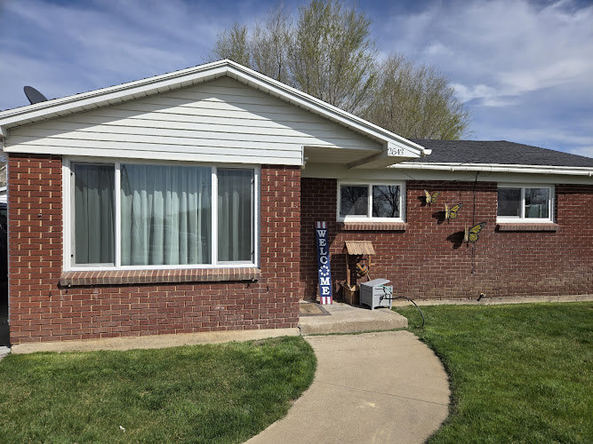 Sanders Glass Window Installation Service in Kaysville, UT photo