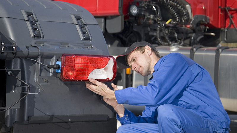 Ernesto's Tire & Truck Service Truck Repair Shop in Arkadelphia, AR photo