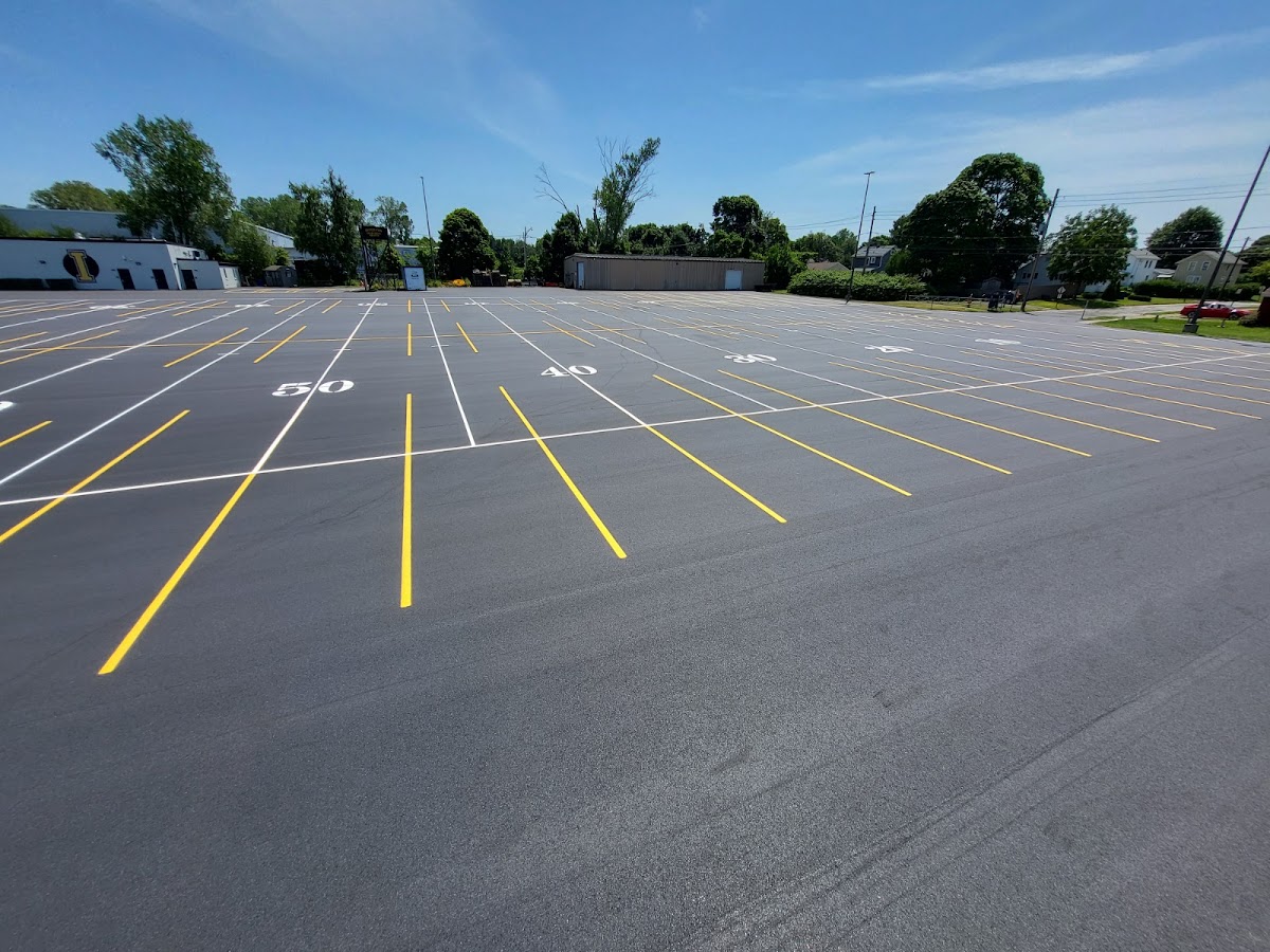 M&M Asphalt Maintenance Asphalt Contractor in Windber, PA photo