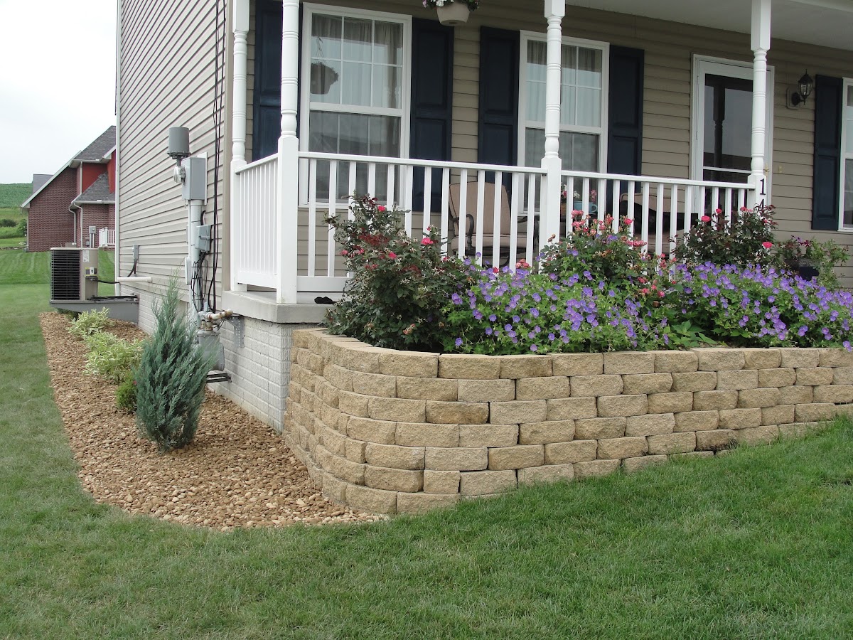 R &J Adams Enterprises LLC Lawn Care Service in Johnstown, PA photo