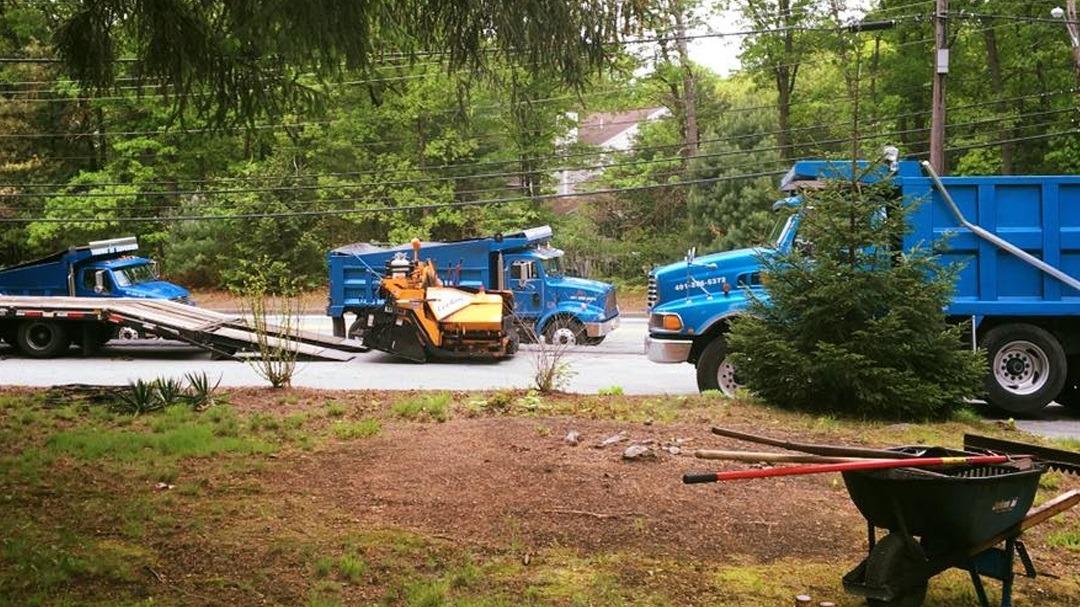 Young's Paving Paving Contractor in Seekonk, MA photo