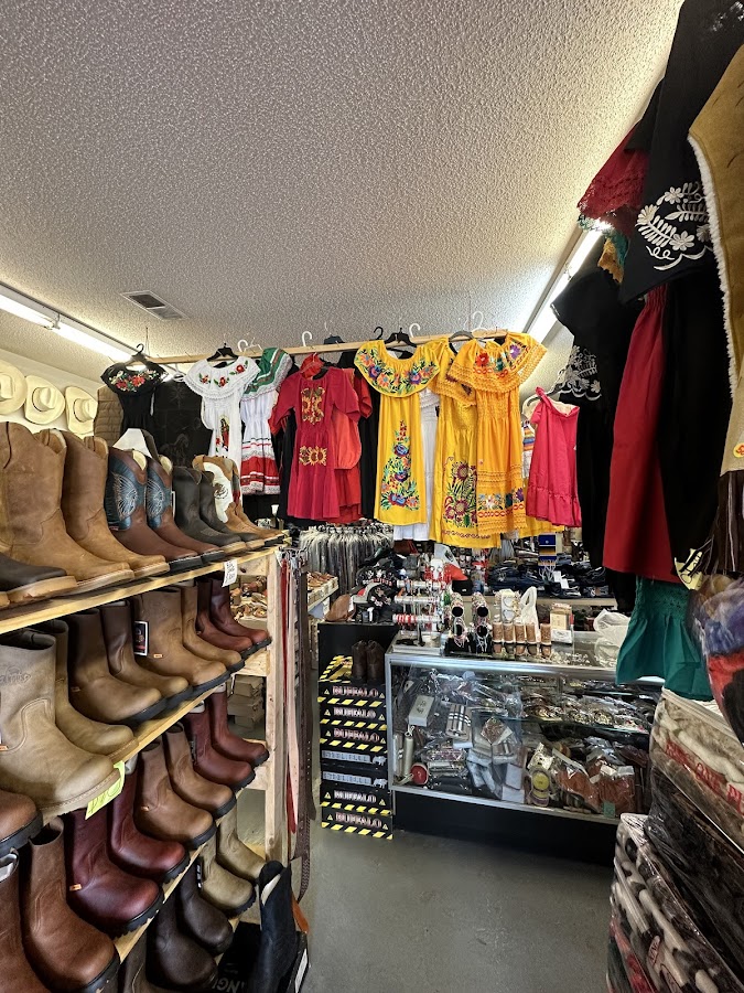 Felipes Shoe Repair Shoe Repair Shop in Memphis, TN photo