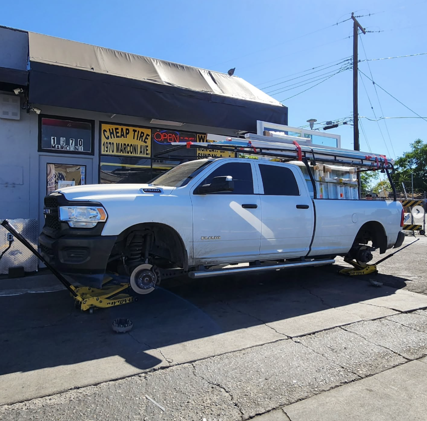 Cheap Tire Shop