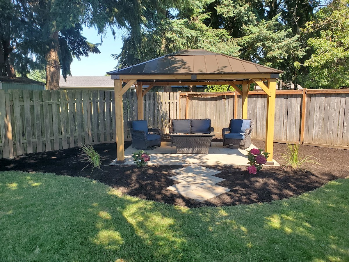L&A Landscape LLC Landscaper in Springfield, OR photo