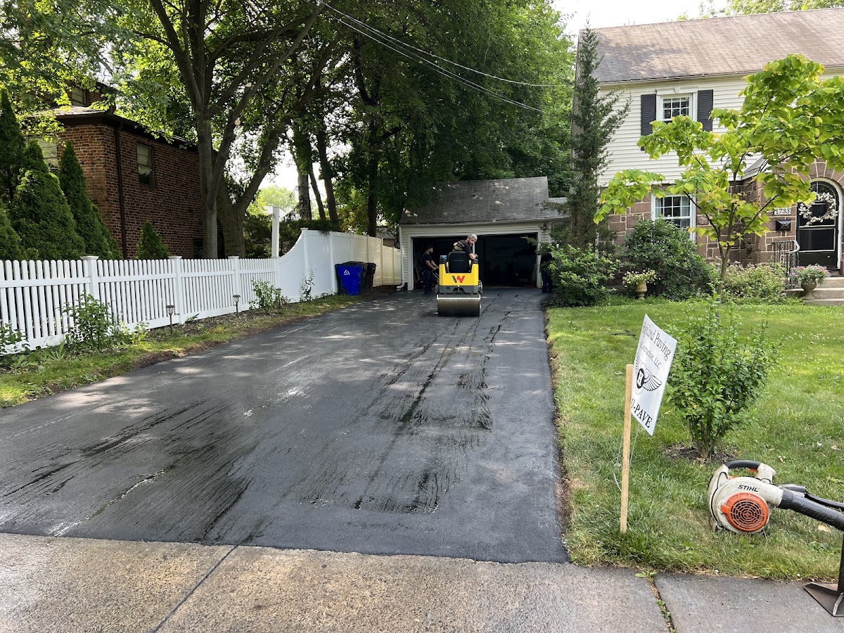 Highland Paving Construction Paving Contractor in Hartford, CT photo