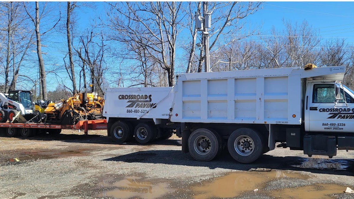 Crossroads Paving Paving Contractor in Plymouth, CT photo
