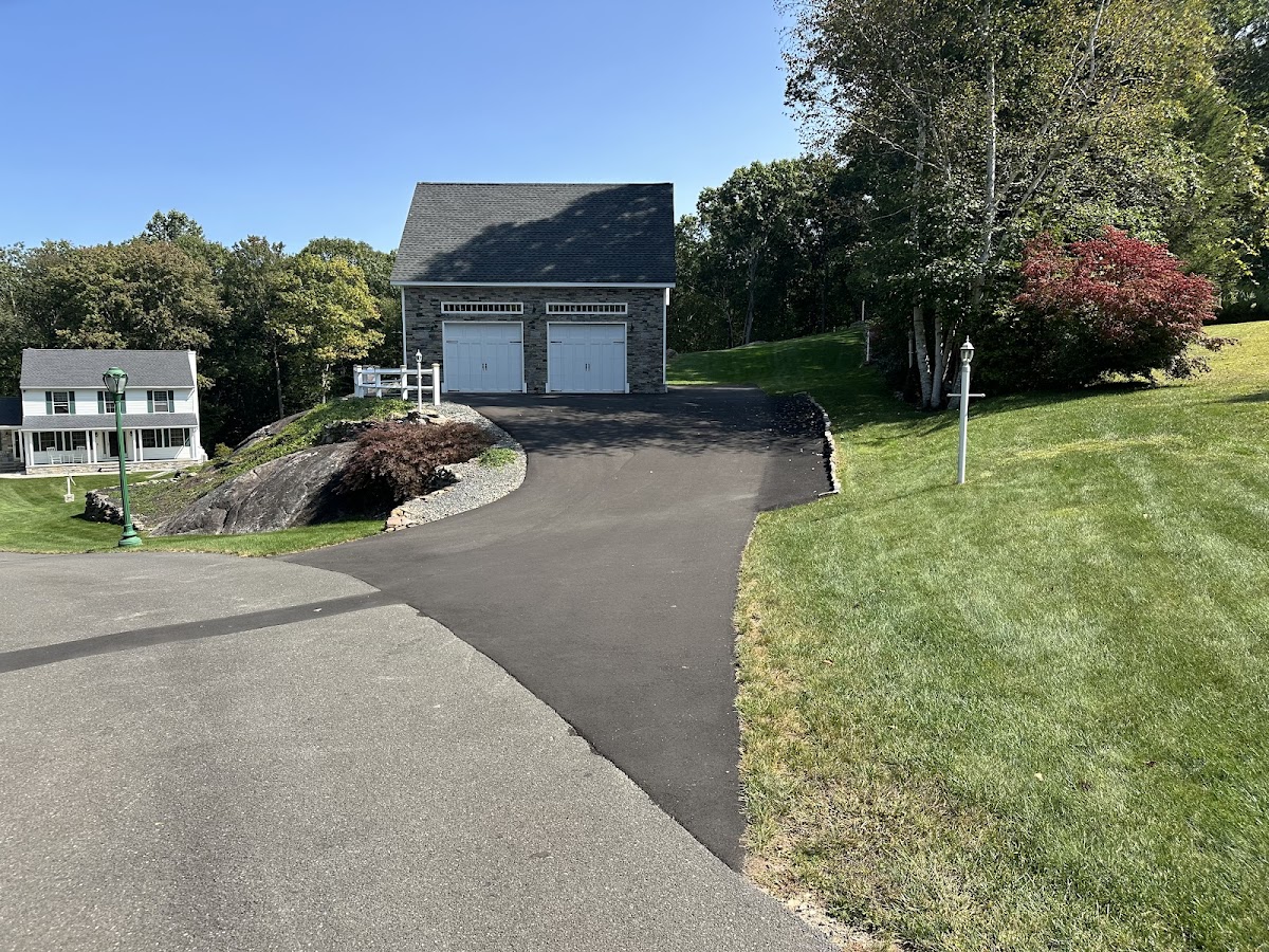 Asphalt Maintenance Paving Contractors LLC Paving Contractor in Cromwell, CT photo