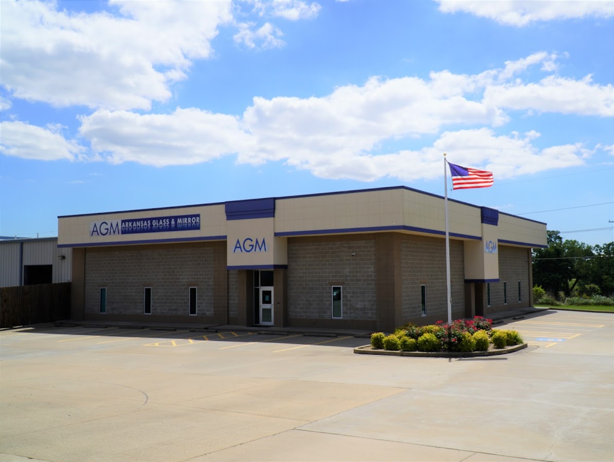 Arkansas Glass & Mirror Company, Inc Window Installation Service in Fort Smith, AR photo