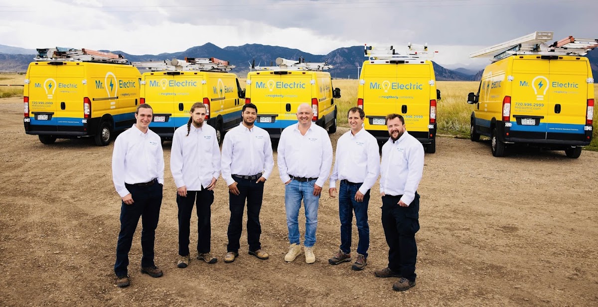 Mr. Electric Electrician in Denver, CO photo