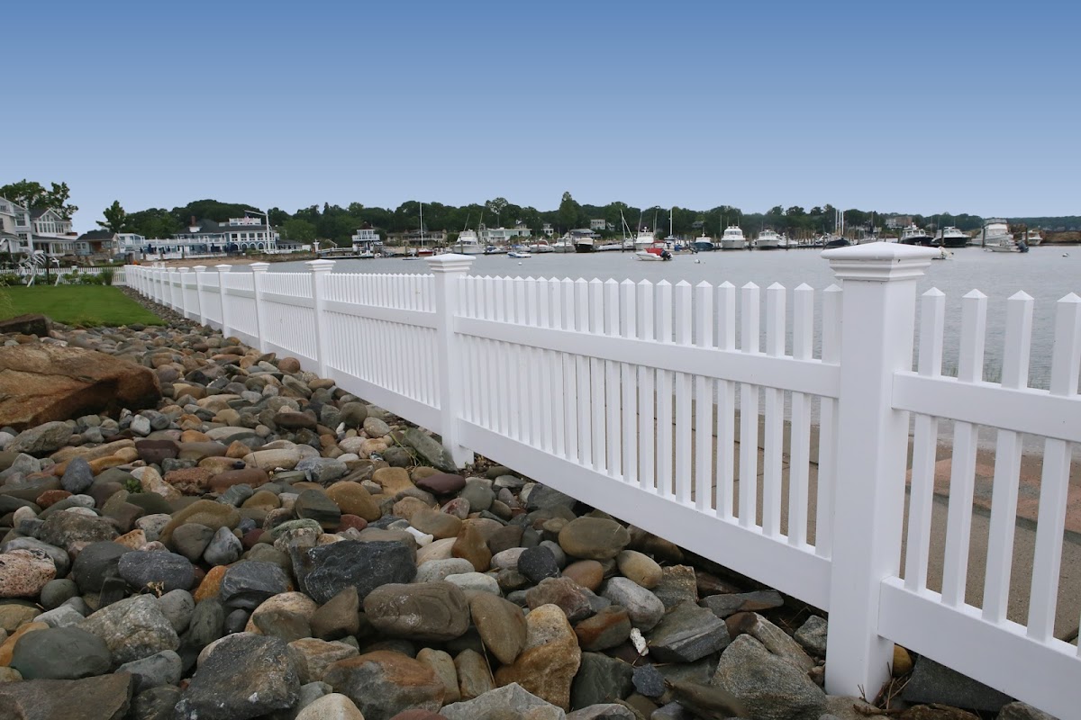 Atlas Outdoor Fence Contractor in Branford, CT photo