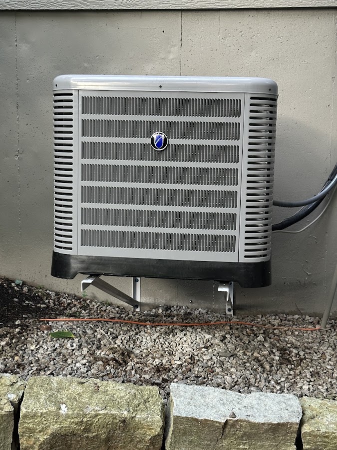 Air Care Air Conditioning Contractor in Shawnee, KS photo