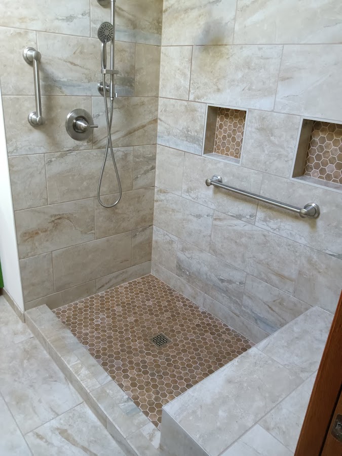 Torres Ceramic & Tile Tile Contractor in West Allis, WI photo