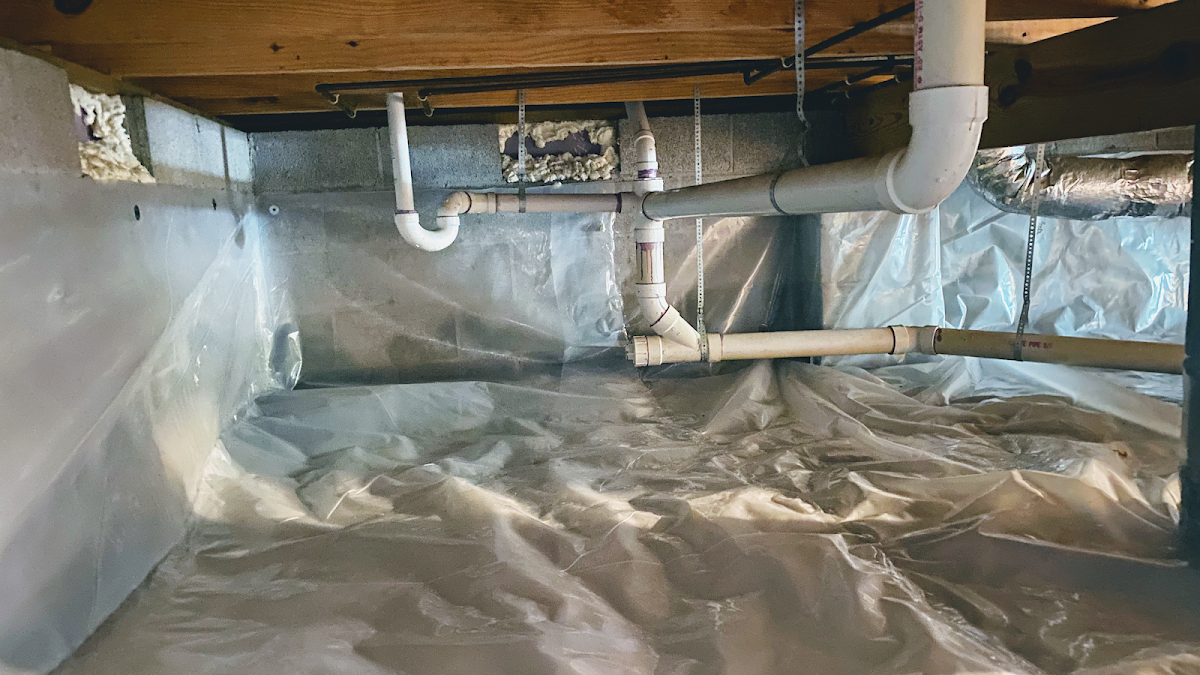 Arkansas Crawlspace Services Contractor in Alma, AR photo