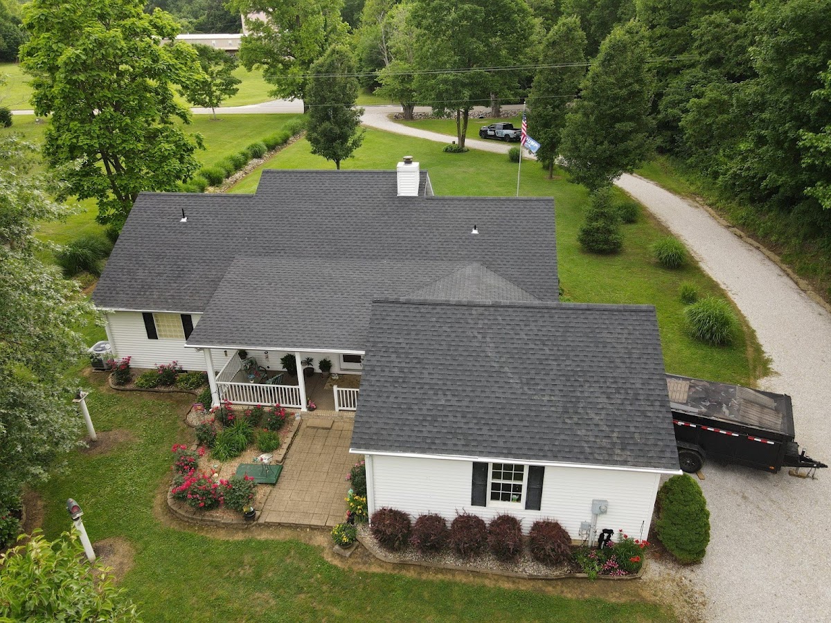 Mayes Roofing Roofing Contractor in Evansville, IN photo