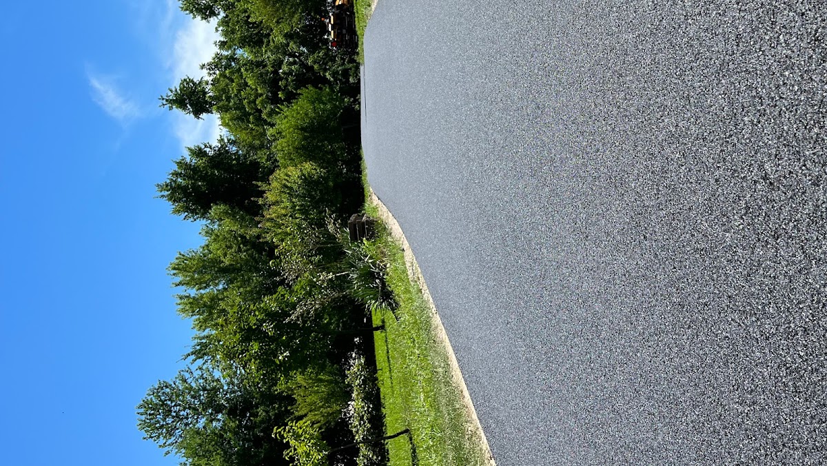 CEG & Family Paving & Sealing LLC Paving Contractor in Festus, MO photo