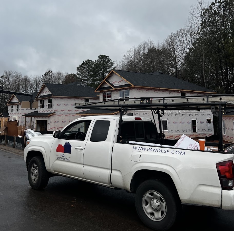 P&L Enterprises, LLC Siding Contractor in Taylors, SC photo