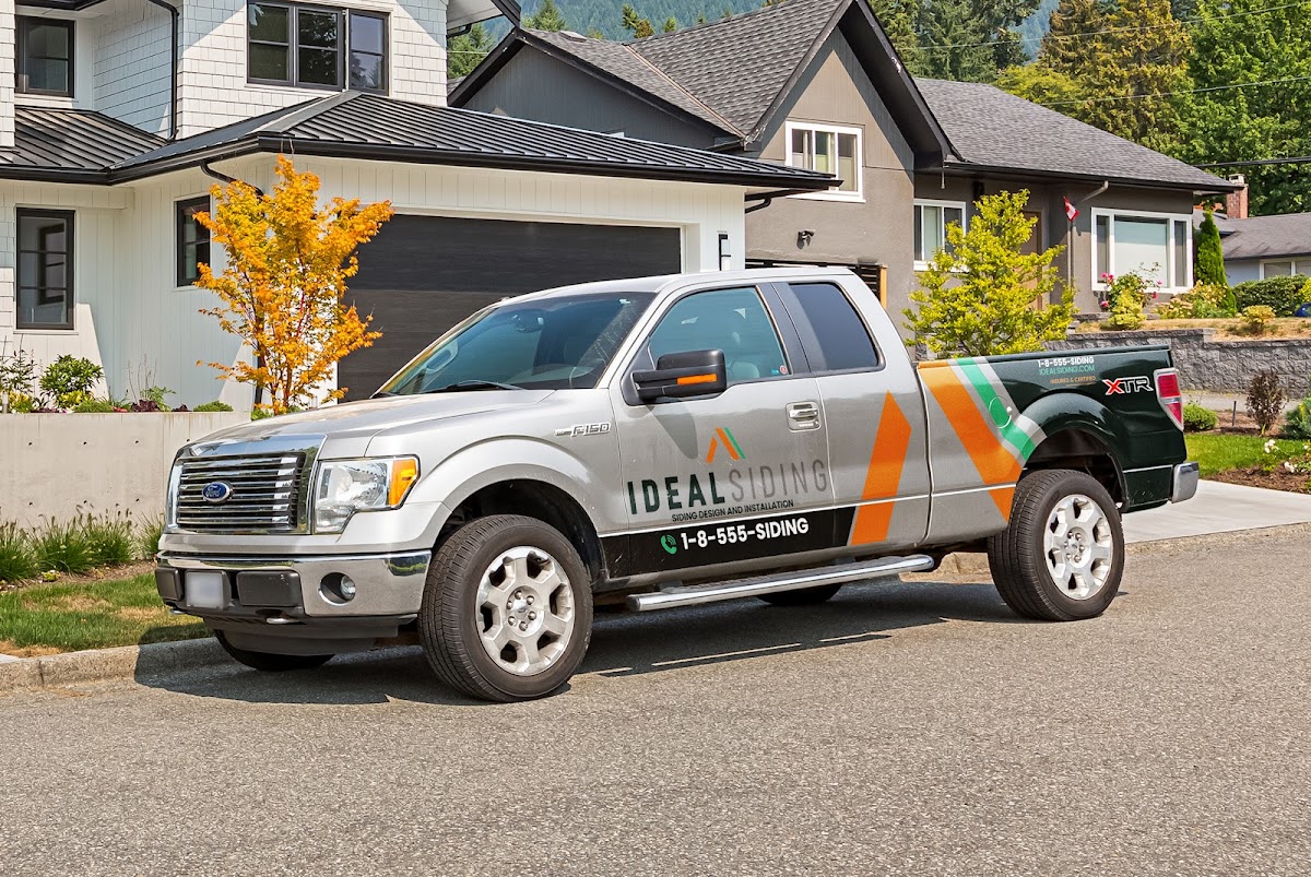Ideal Siding Heights Siding Contractor in Houston, TX photo