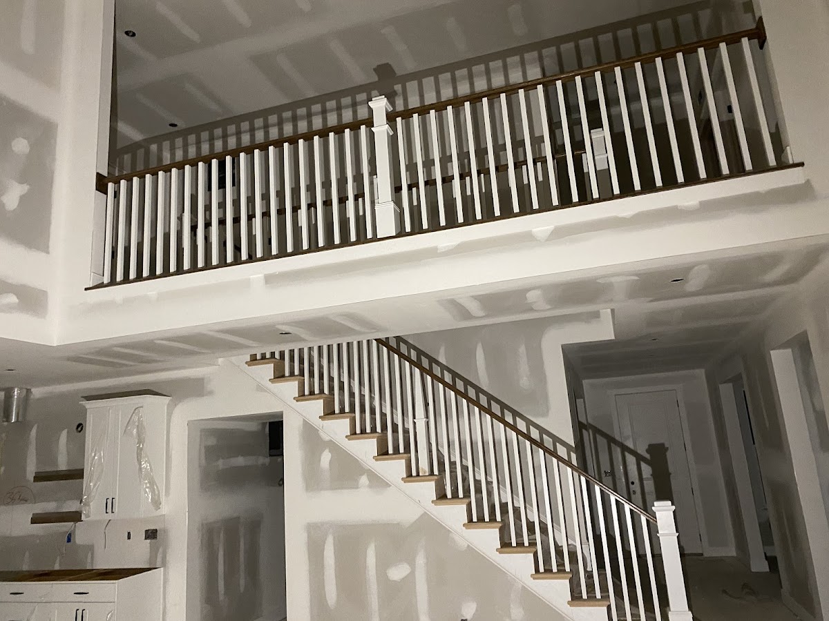 Houston Trim and Cabinets Carpenter in Houston, TX photo