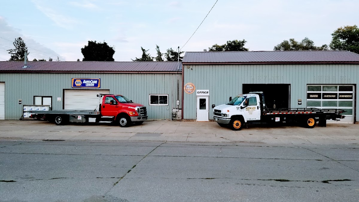 Action Auto Repair and Towing LLC Towing Service in Davenport, IA photo