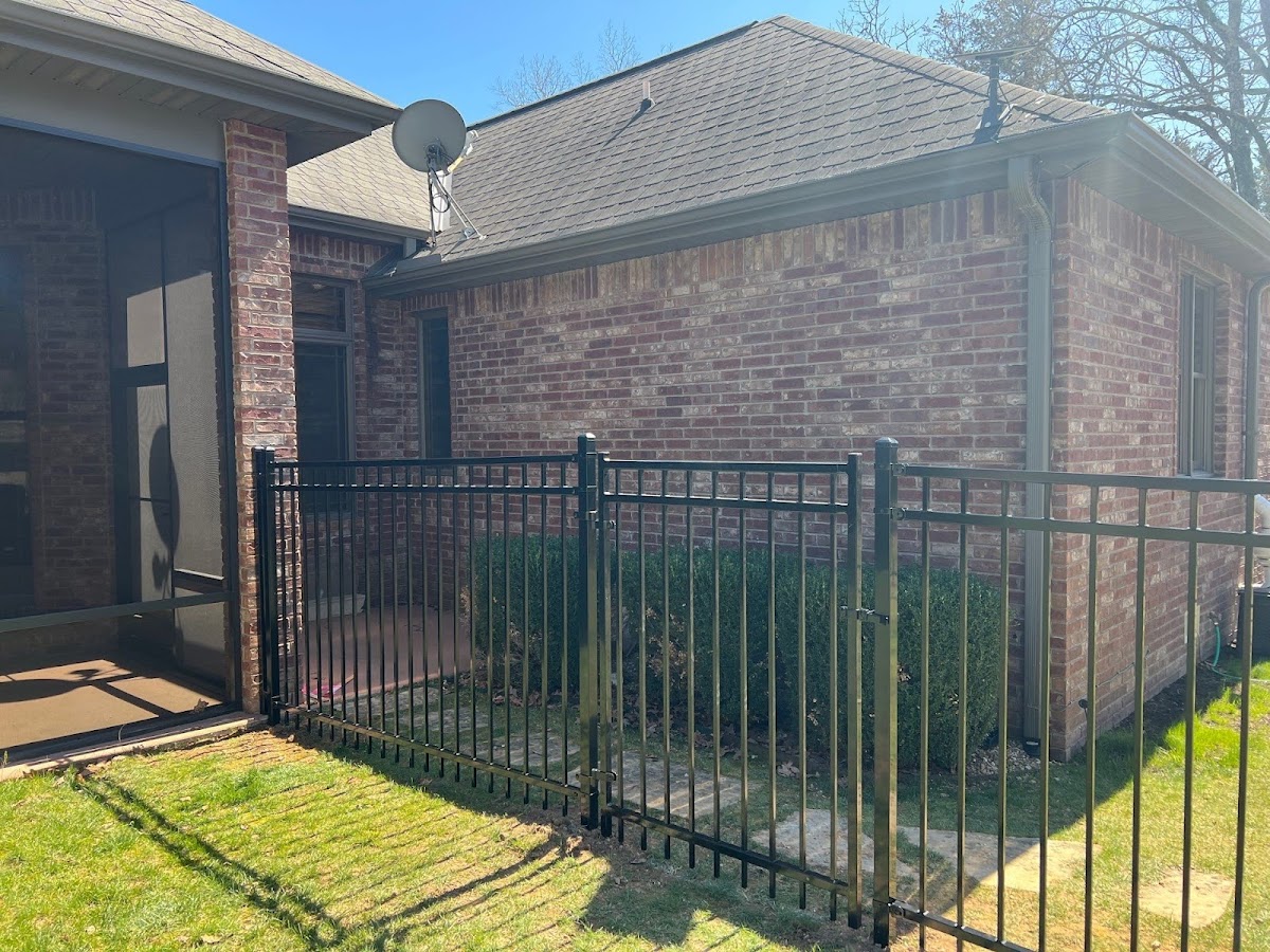 CCL Fencing and Outdoors Fence Contractor in Nixa, MO photo