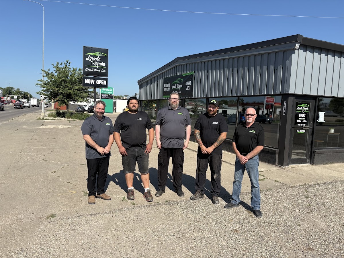 Lincoln Repair Aberdeen Auto Repair Shop in Aberdeen, SD photo