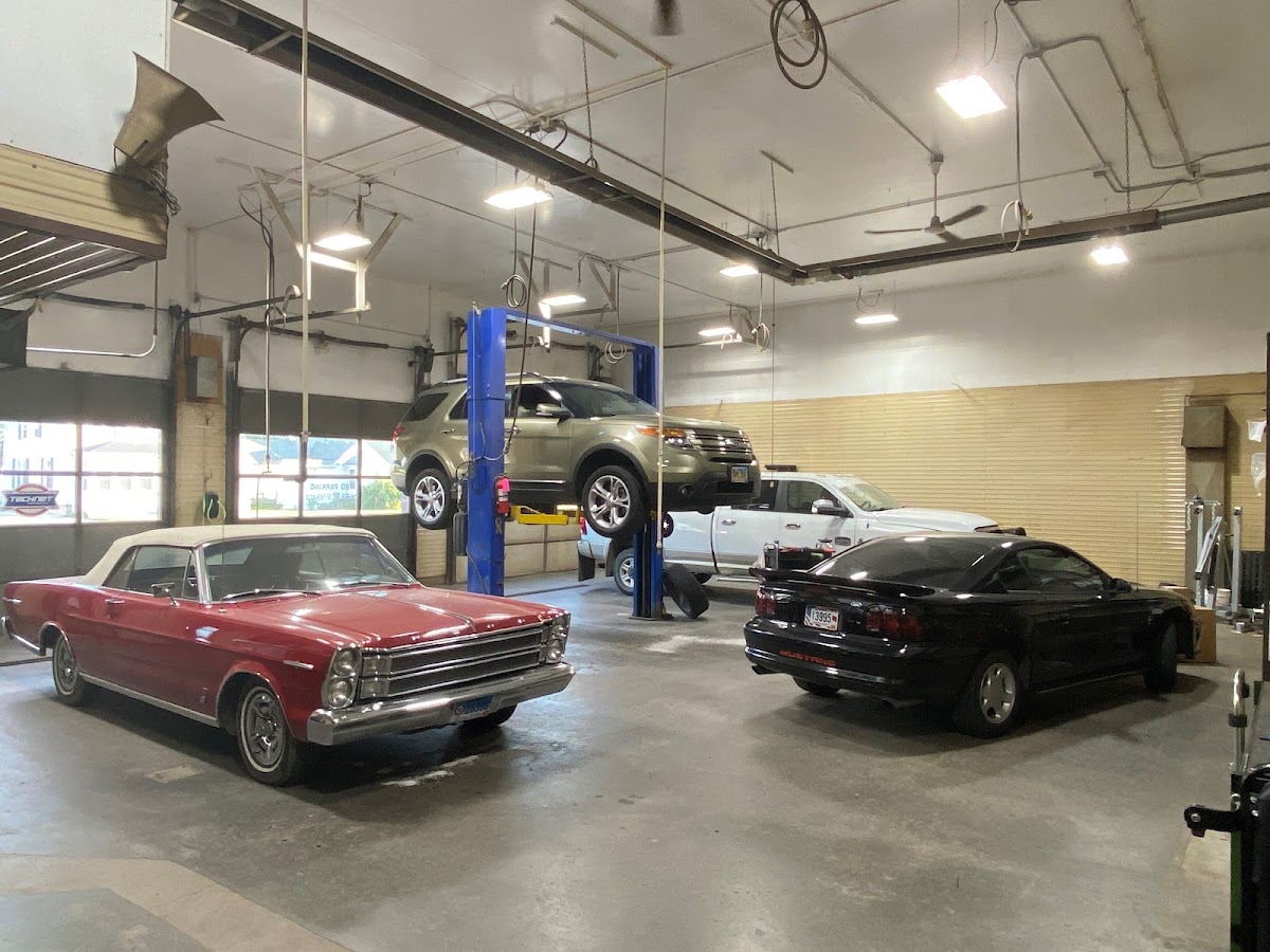 Dakota 1 Automotive Auto Repair Shop in Aberdeen, SD photo