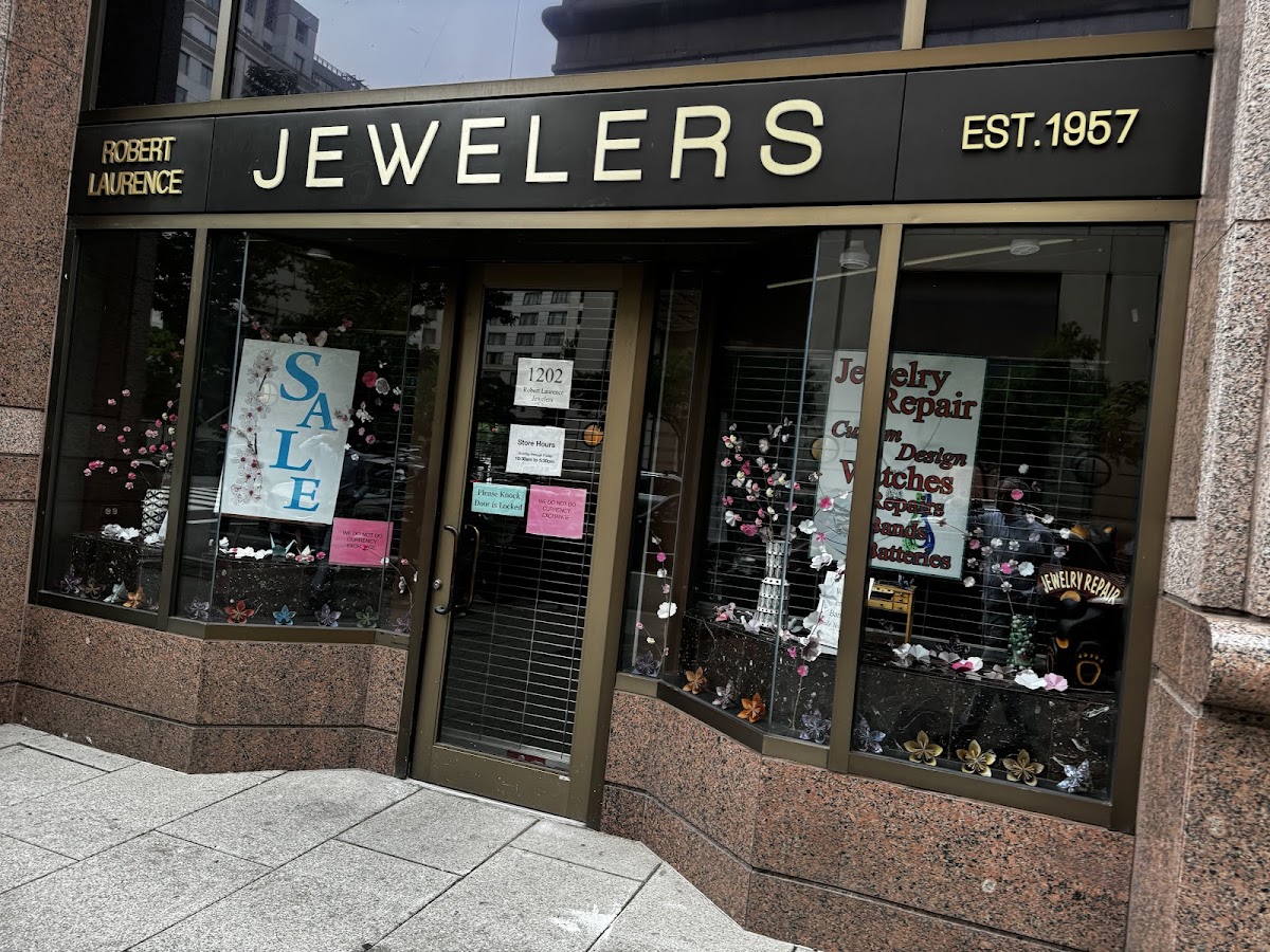 Robert Laurence Jewelers Jeweler in Washington, DC photo