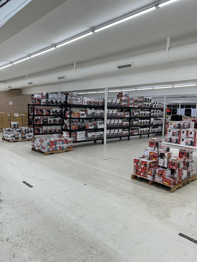 Racine Liquidators Liquidator in Racine, WI photo