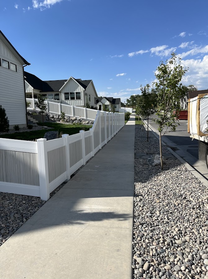 Empire Fencing LLC Fence Contractor in Logan, UT photo