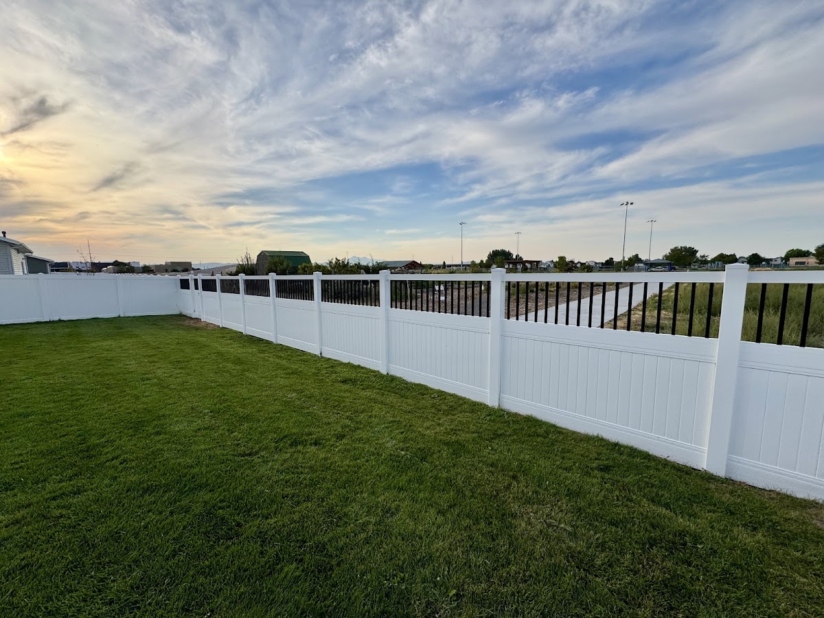 FF Quality Fence, LLC. Fence Contractor in Logan, UT photo