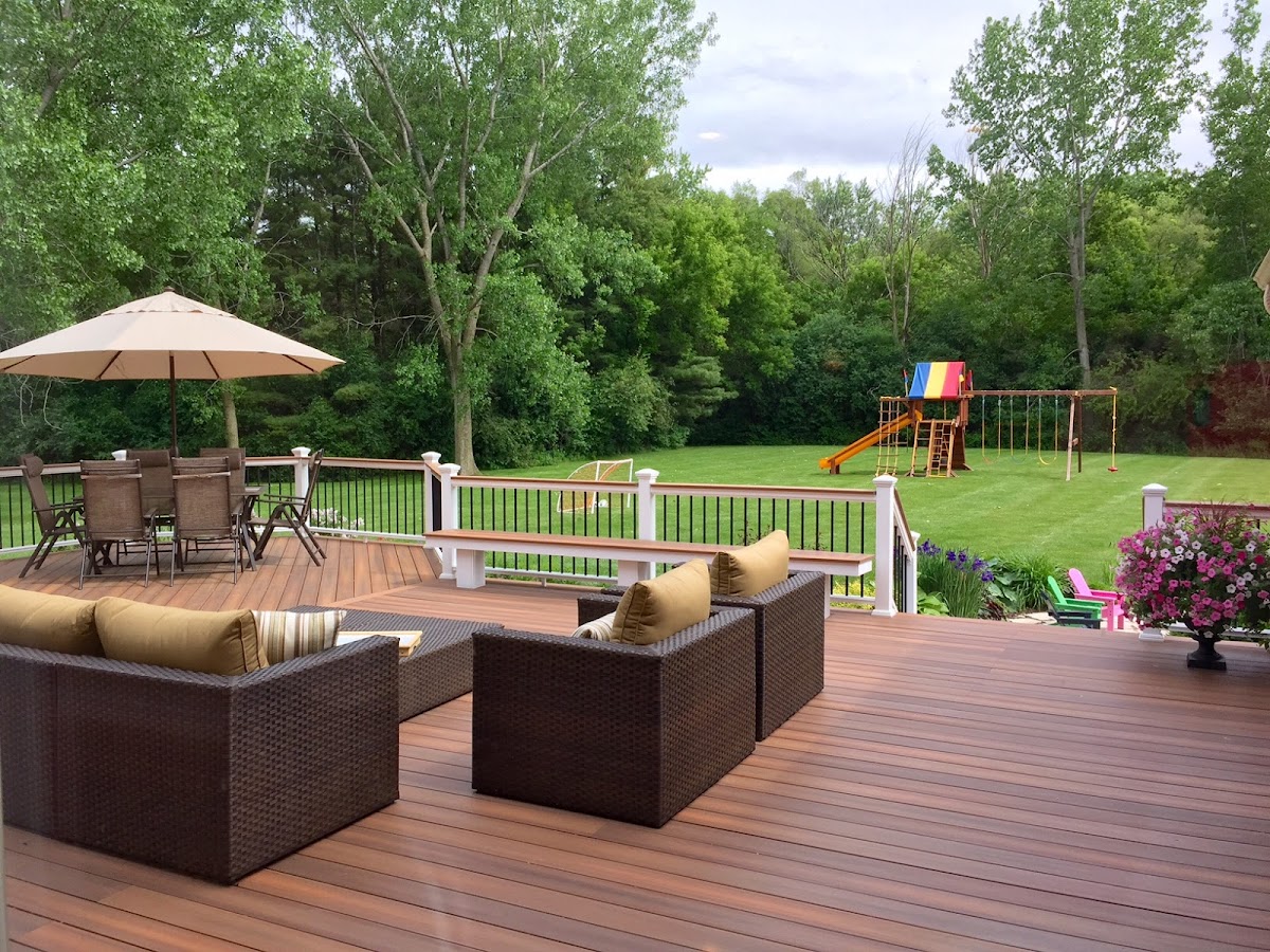 Woodridge Deck & Gazebo Co. Deck Builder in Schaumburg, IL photo