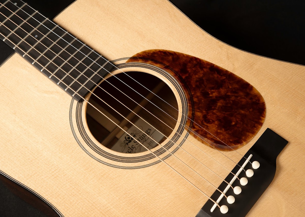 Circle Strings Musical Instrument Repair in South Burlington, VT photo