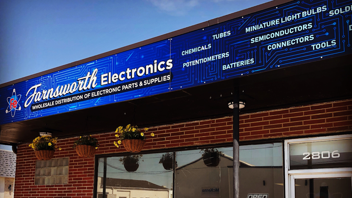 Farnsworth Electronics Mobile Phone Repair in Waterloo, IA photo