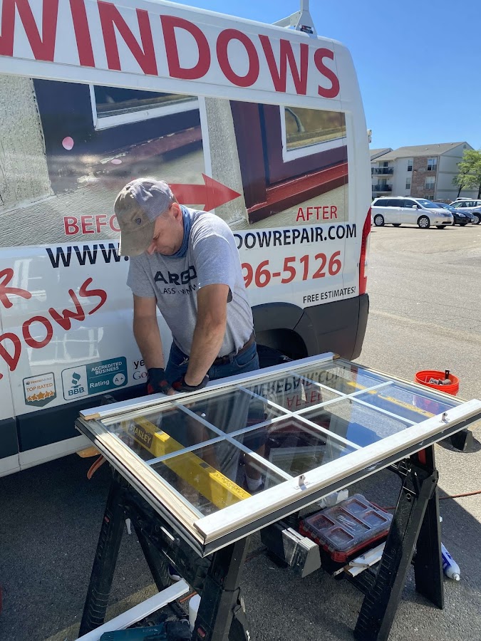 Window Repair & Glass Replacement Service Plumber in Naperville, IL photo